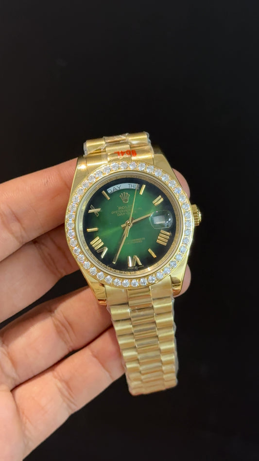 Daydate | Diamond Bezel | Gold Chain | Gradient Green Dial