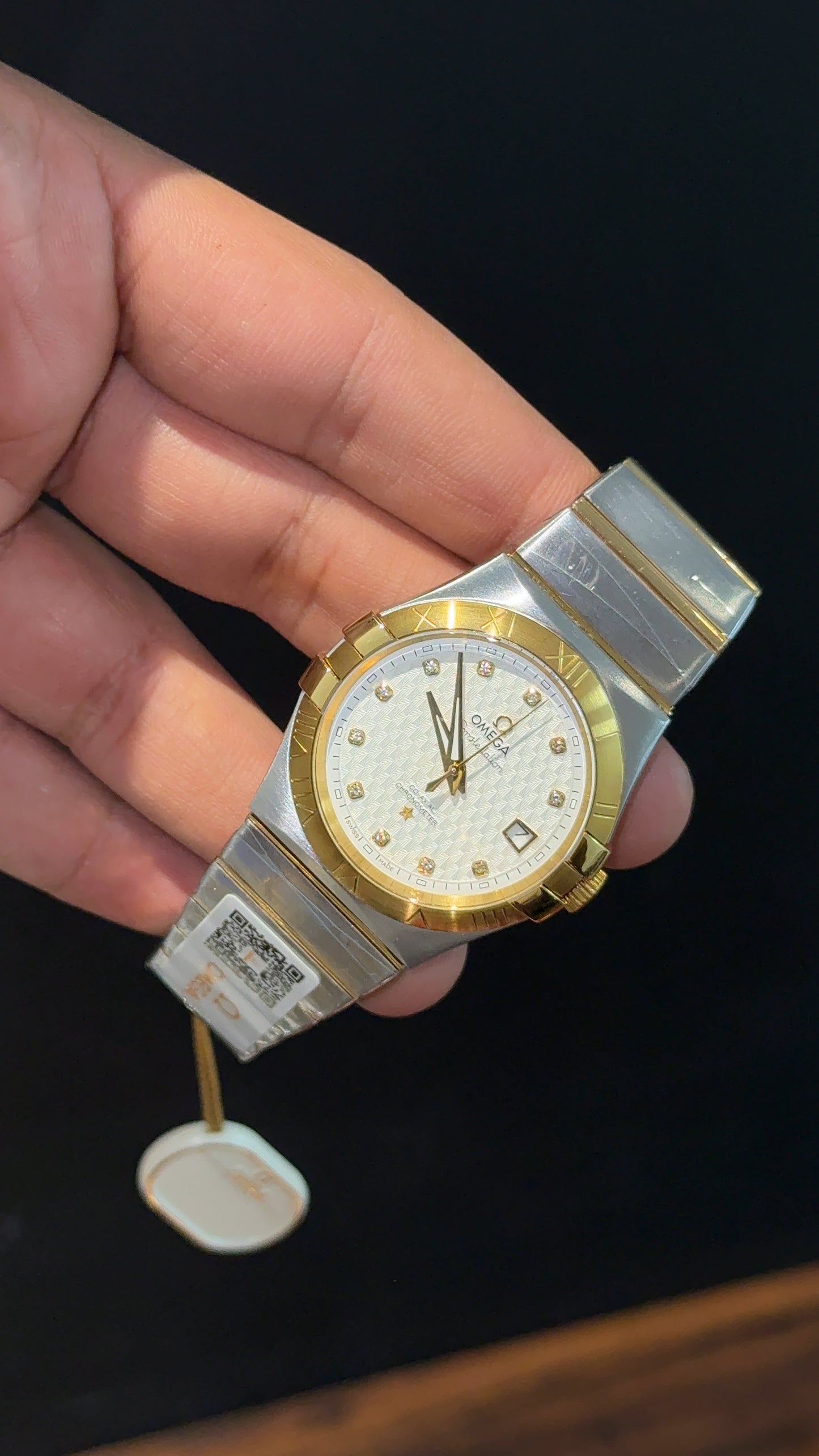 Omega Constellation | Gold Two Tone | Gold Diamond Digit | White Textured Dial