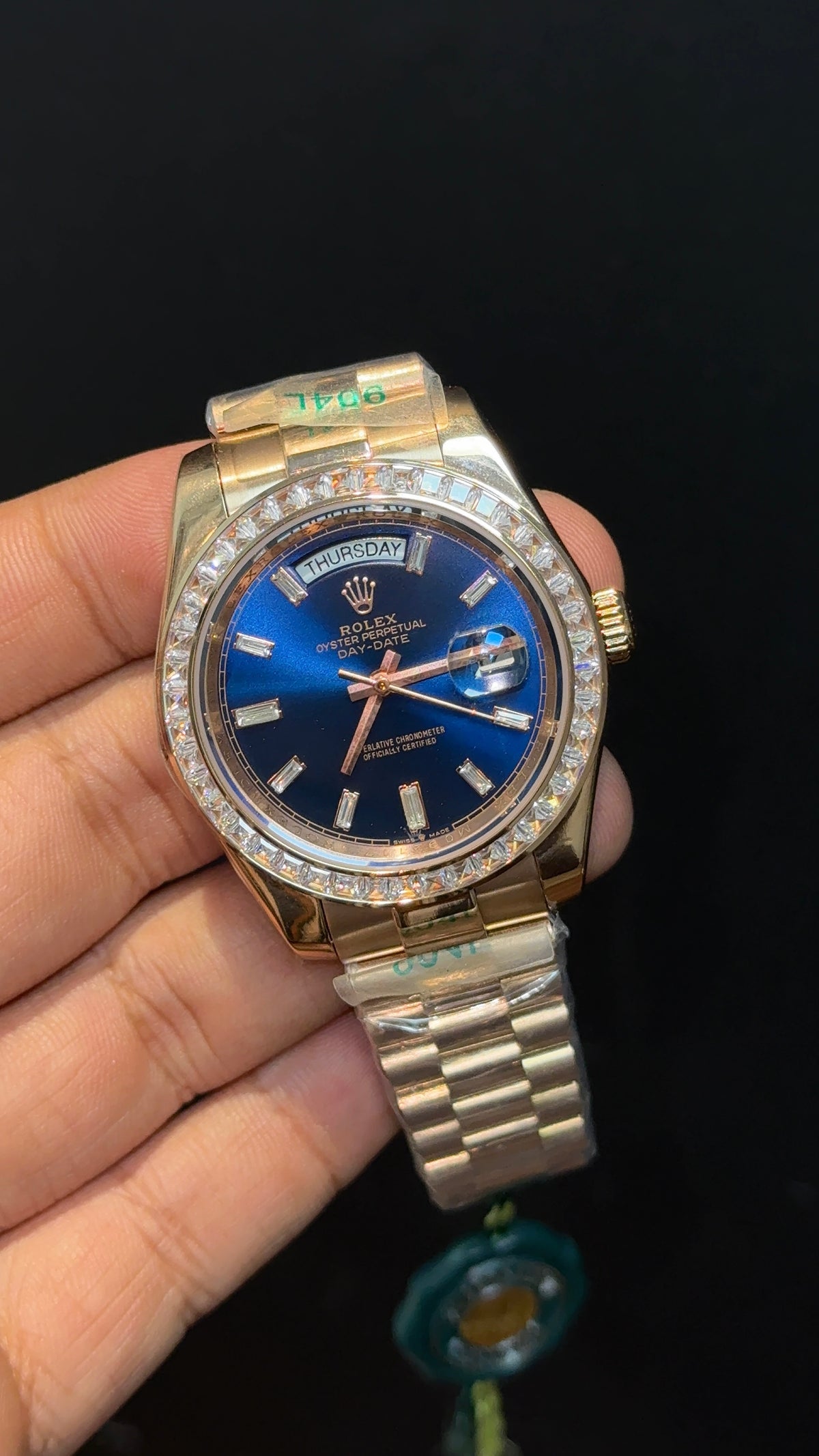 Daydate | Diamond Bezel | Rose Chain | Blue Dial