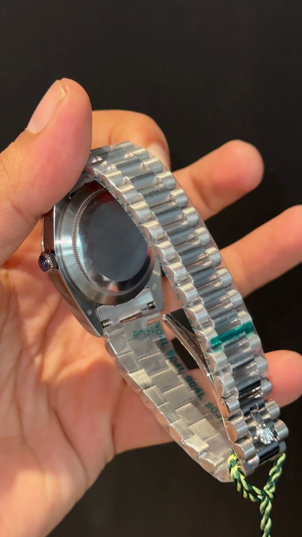 DayDate | Silver Chain | Pearl Digit | Silver Dial