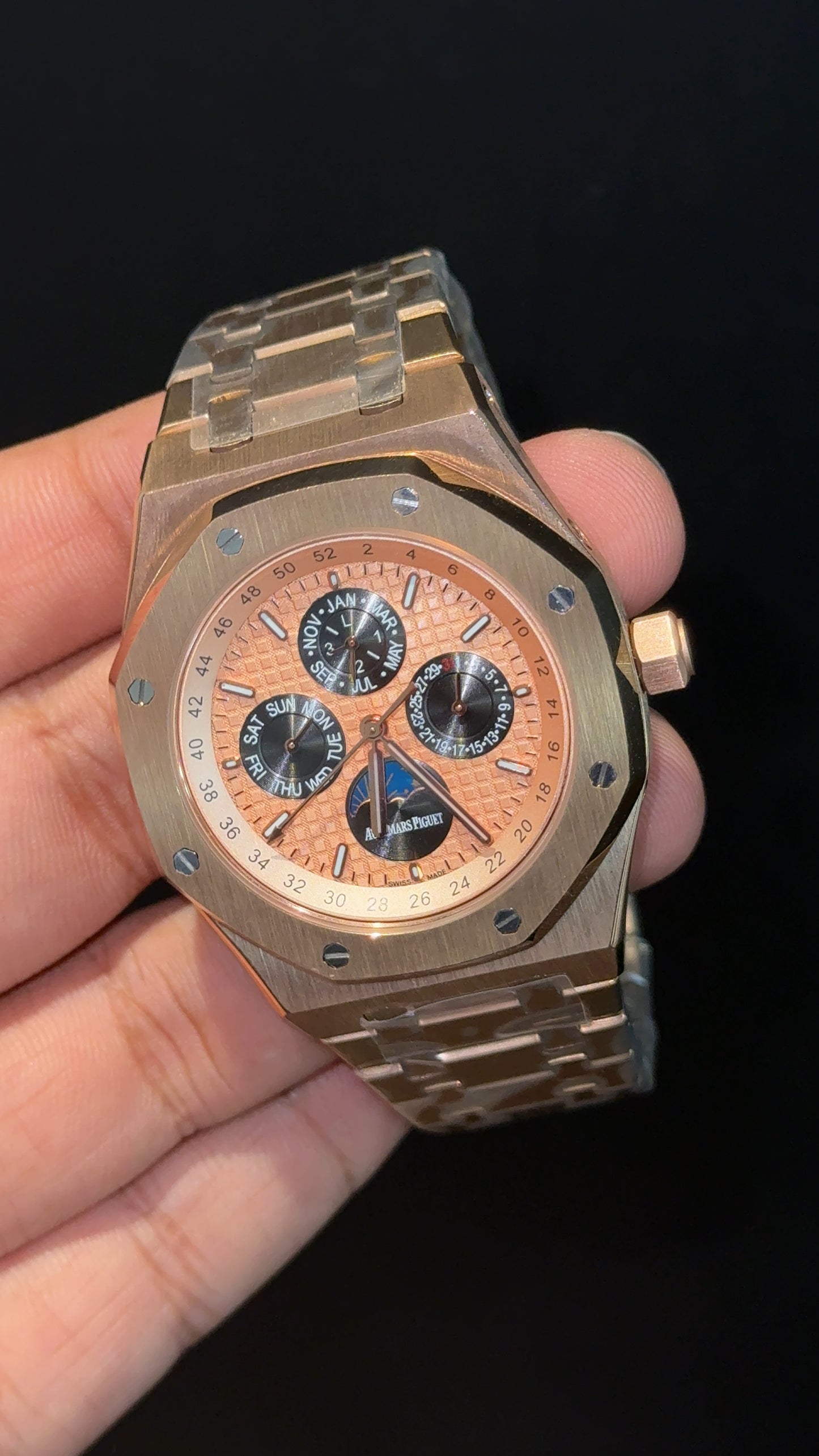 AP Auto | Rose Chain | Black Chrono | Calendar Edition | Rose Dial