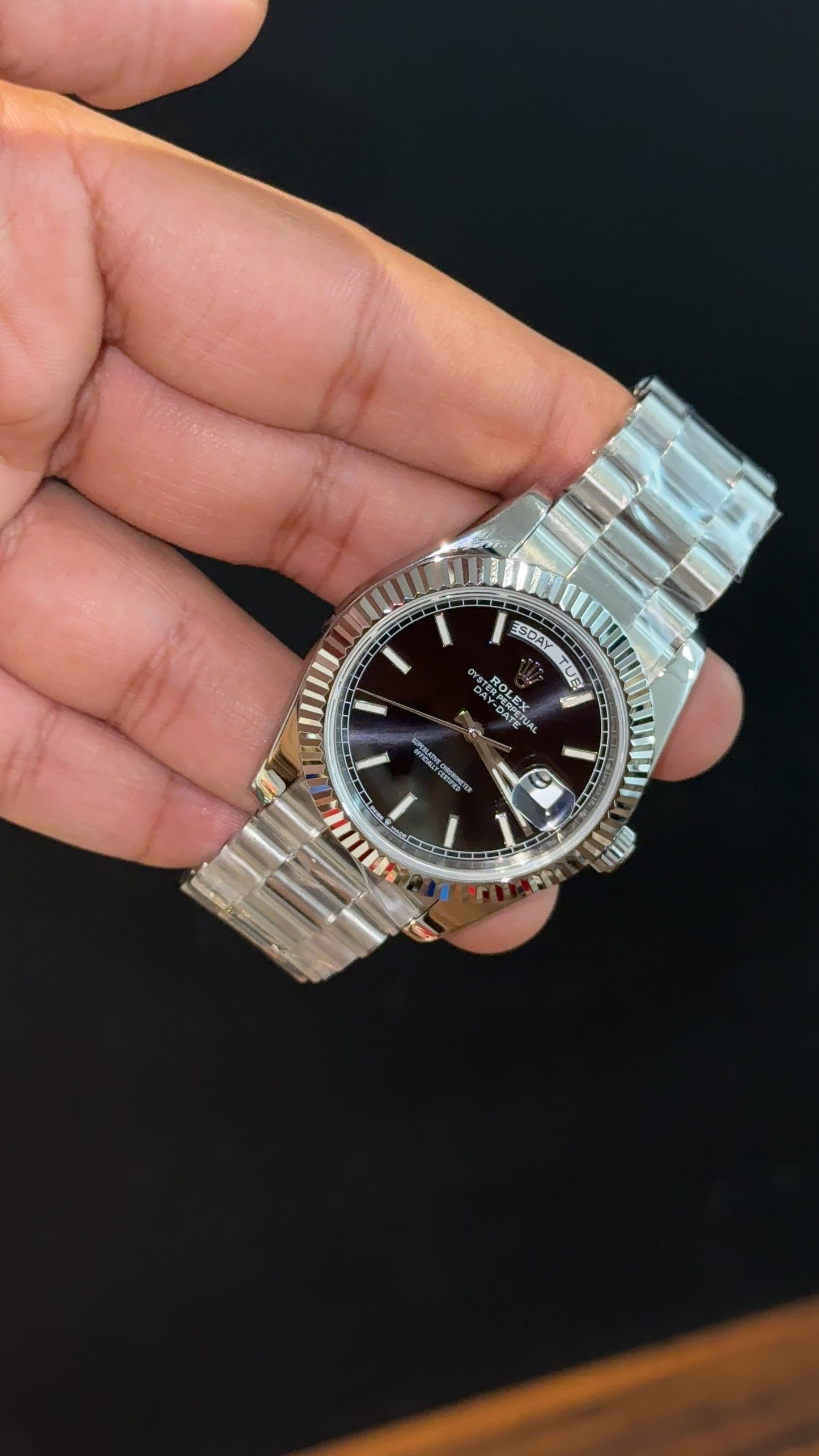 Premium DayDate | Silver Chain | Black Dial