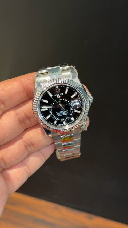 Executive SkyDweller | Silver Oyester Chain | Black Dial