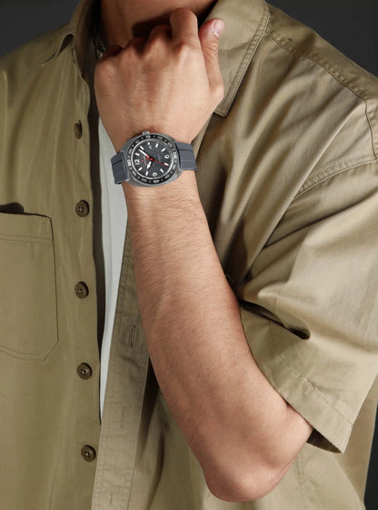 Naviforce NF-7132 Textured Dial Sport Watch