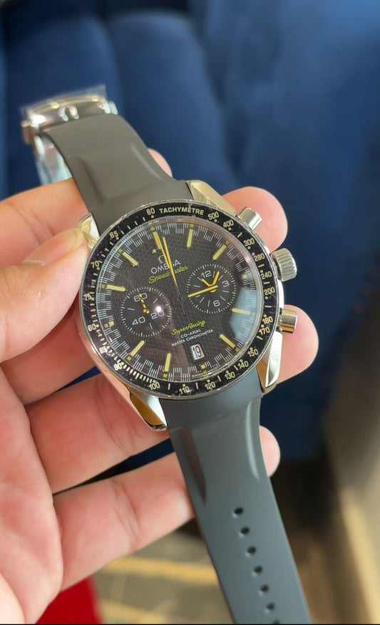 Omega Speedmaster | Chrono | Yellow Needle