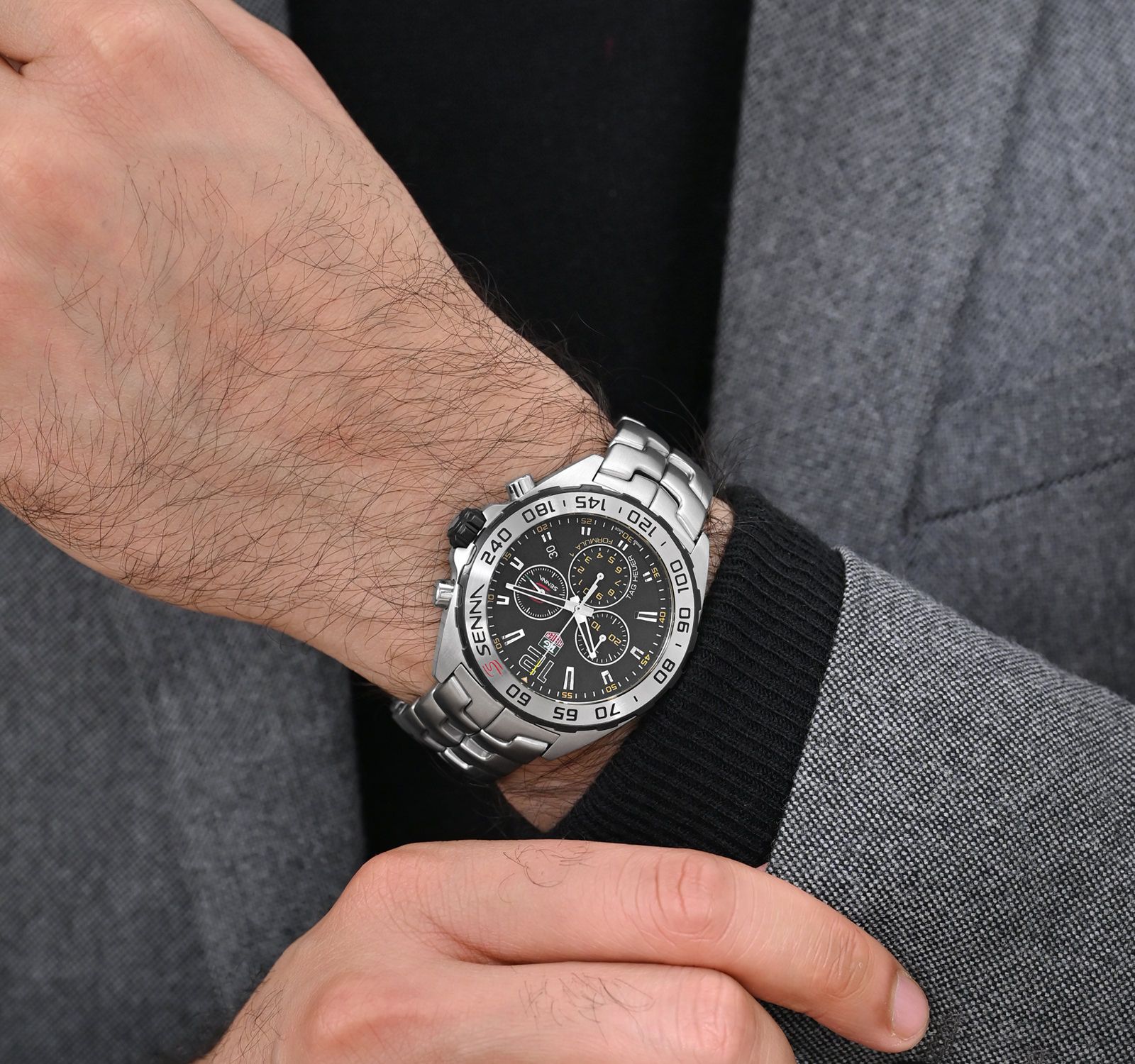 Tag Heuer Formula 1 Men’s Quartz Swiss Made Silver Stainless Steel Black Dial 43mm CAZ1013.BA0883 - twentyfour